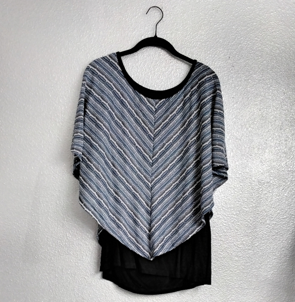 Apt 9 Multi Colored Poncho With Attached Top Size L